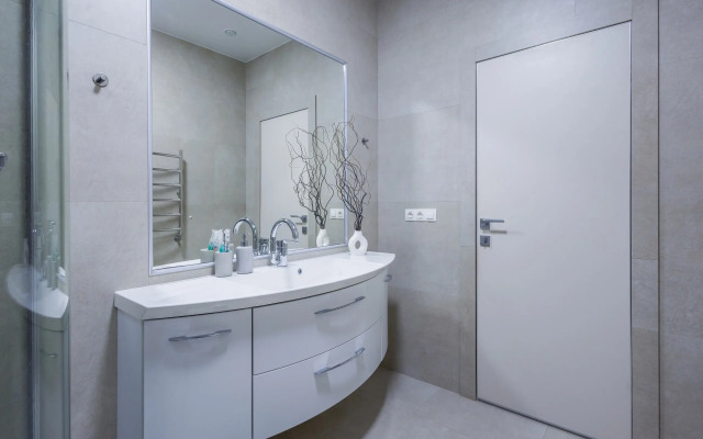 Myhomeyourhome na Fadeeva 34 Flat