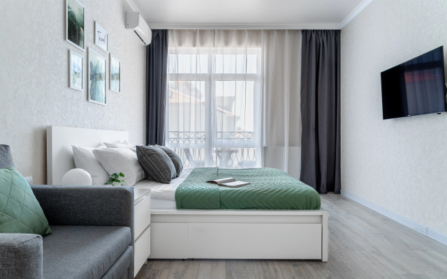 Апартаменты Светлые Уютные на Первой Береговой Линии от Home Group apartments