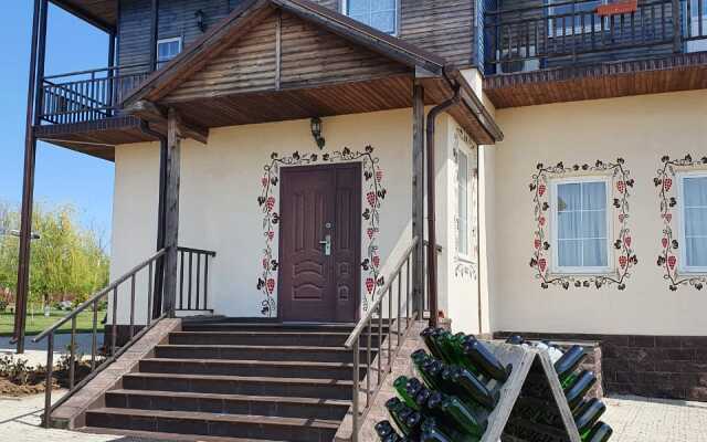 Usadba Sarkel Hotel