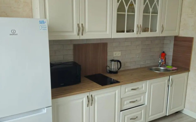 Nebesnaya Fistashka Flat