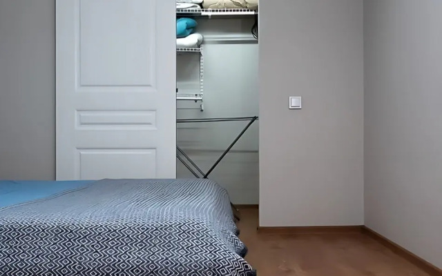 Dva Etazha Na Chertanovskoy Flat