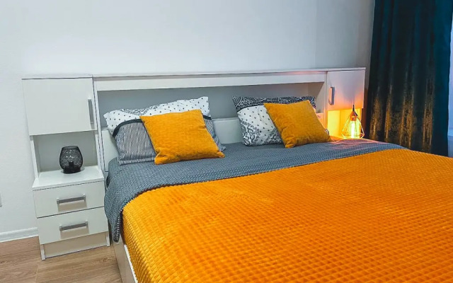 Sunny Days Apartment Zhulebino Park 7 Apartments