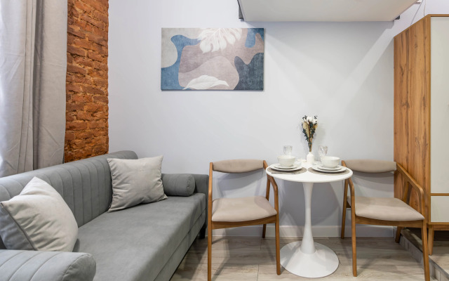 Квартира Светлая студия в центре Петербурга