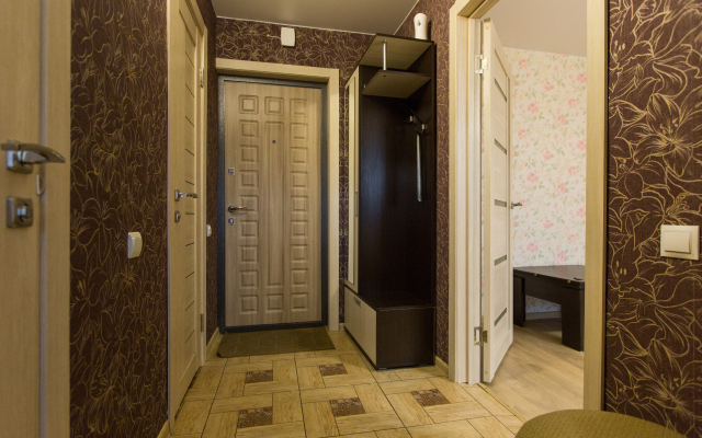 Na Ulitse Zhuravlyova 11/2 Apartments