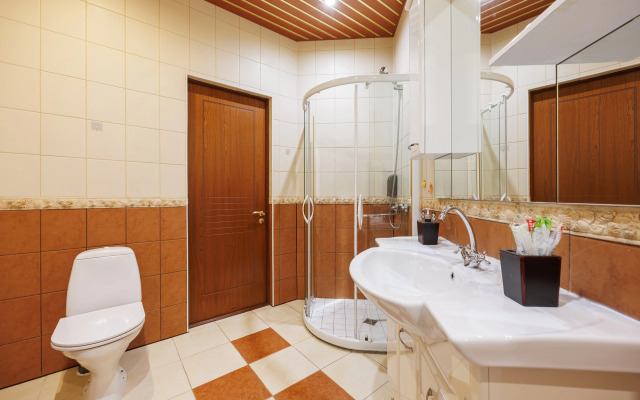 Апартаменты Трехкомнатные с балконом 8 гостей