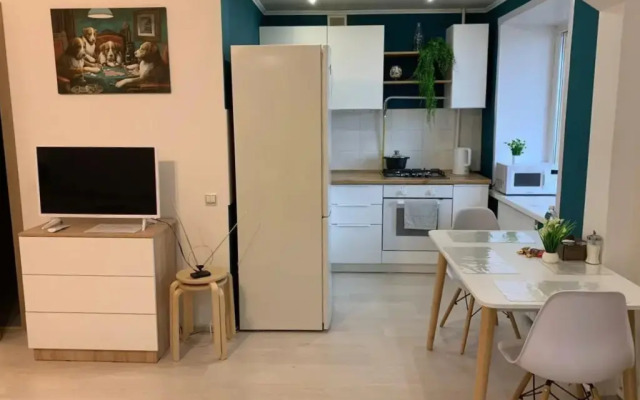 Studiya Na Boynichnoy Flat