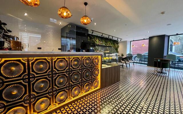 Weingart Istanbul