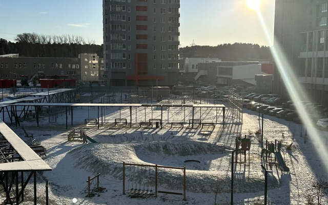 V Tsentre Chelyabinska Ryadom S Parkom Gagarina Flat