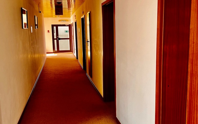 Adriya Hotel