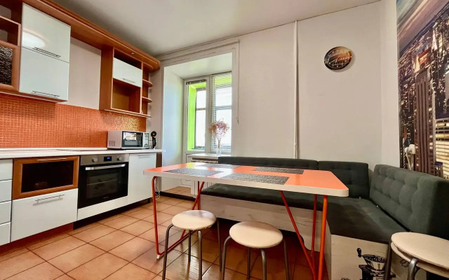 Апартаменты Уютные 1-комнатные прямо напротив ТРЦ Ривьера