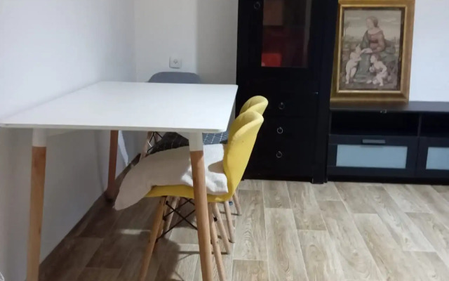 Sovremennaya Dvuhkomnatnaya S Zakhvatyvayuschim Vidom Flat