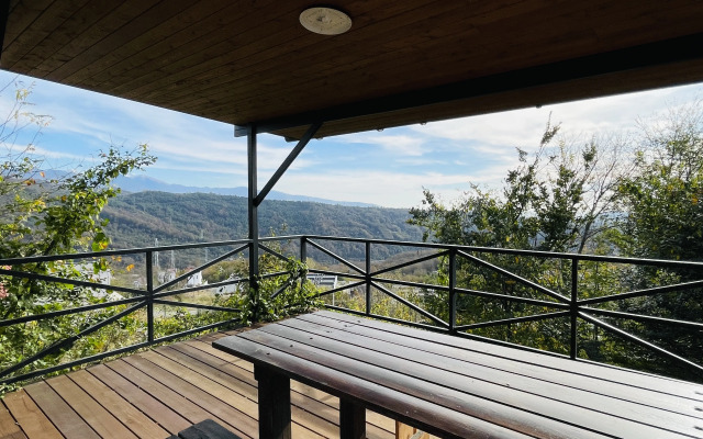 S Basseynom I Baney Villa