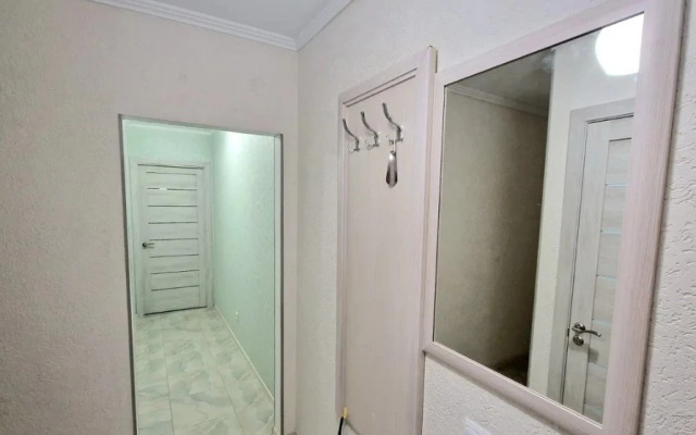 Na Prospekte Pobedy 25A Apartments