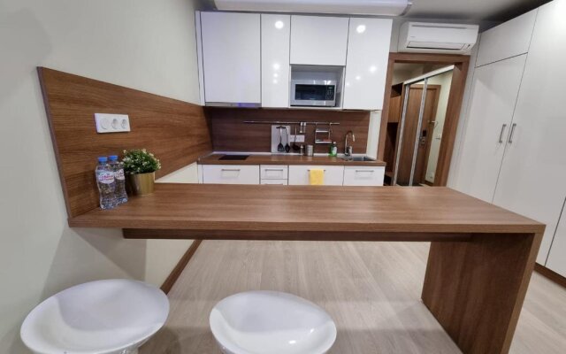 MaxRealty24 Mitinskaya 16 Apartments