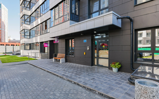 S Dizaynerskim Remontom V Tsentre Goroda Flat