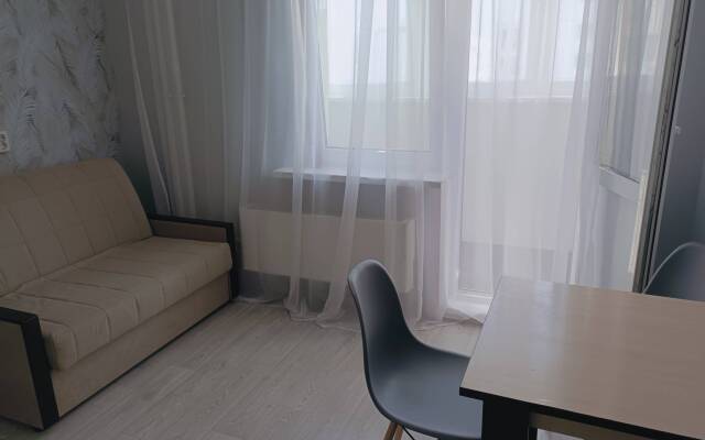 Uyutnaya u morya plyazh Aleksino Flat