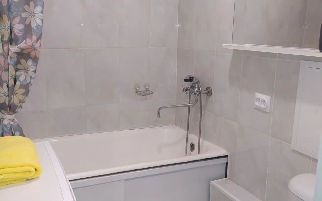 na Komiterna Flat