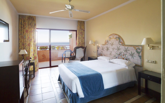 Ibersol Almuñecar Beach & Spa Hotel
