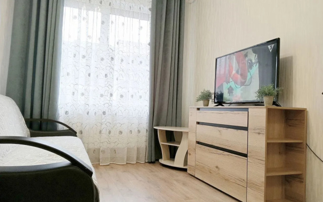 Na Sapfirnoy Ulitse 13 Flat