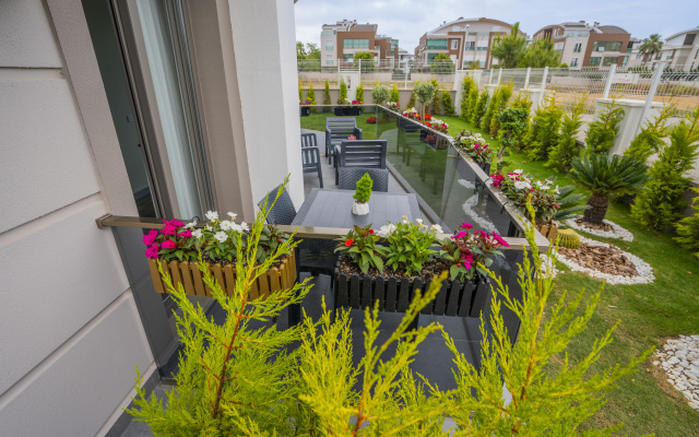 Lara Mari̇ne Homes Apart-Hotel