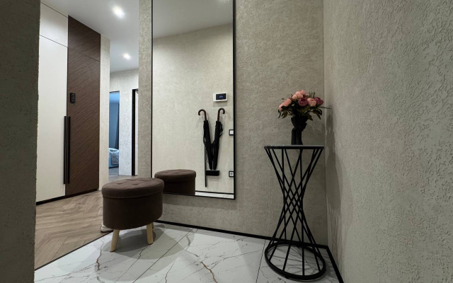 Apartments Dzenkhoum Premyer 99