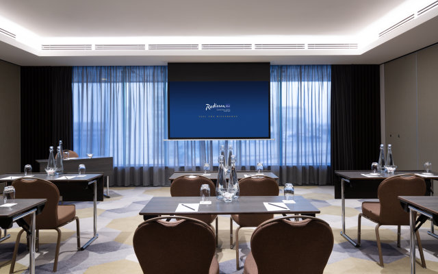 Radisson Blu Olympiyskiy Hotel, Moscow