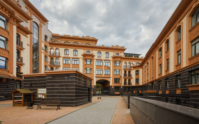 v TSentre Klassik Apartments