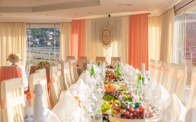Ahilleon Park Boutique Hotel