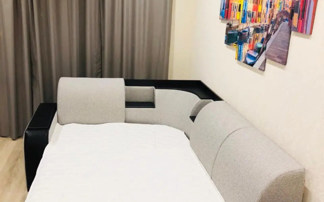 Квартира Aurora Apartment