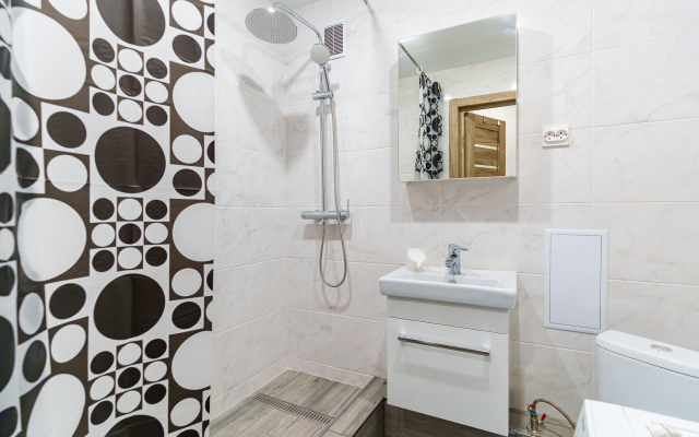 V Tsentre Novorossiyska Ot LetoApart Apartments