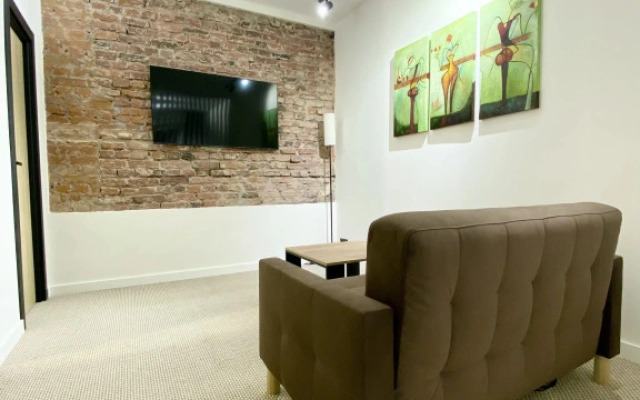 Sova_Mira Dvuh-zonnyj Loft Apartment