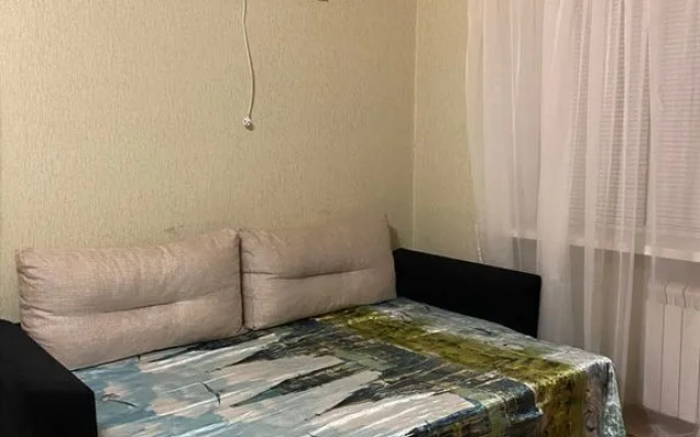 Квартира для командировочных рядом с заводами Лукойл, Каустик;