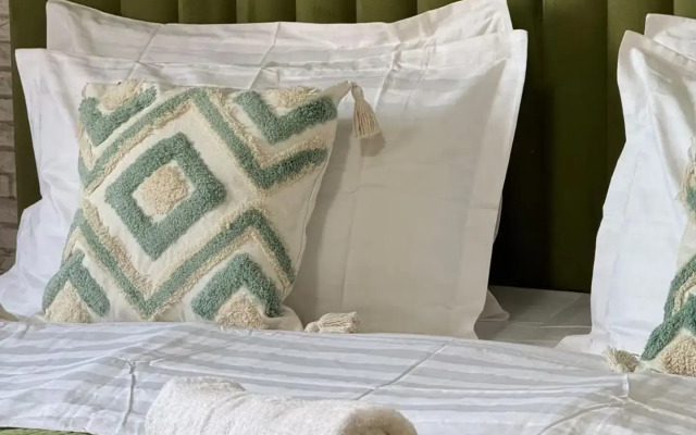 2-Komnatnaya S Krasivym Vidom Na Gory Flat