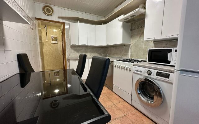 Dvukhkomnatnaya Na Rudneva Flat