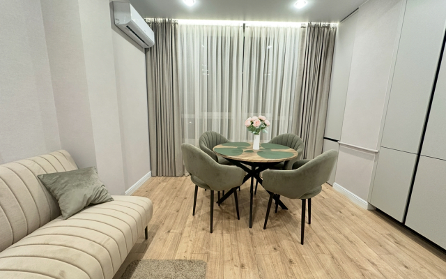 V Tsentre Zheleznovodska Flat
