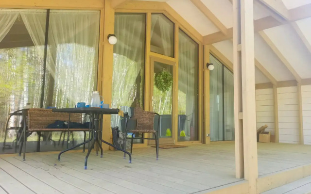 Dubldom U Lesa Private house