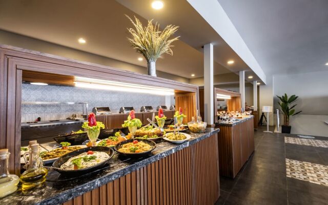 Club Sideris - Halal Family Hotel