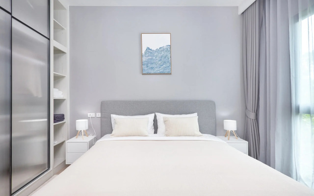 Апартаменты Title Legendary pool access G106