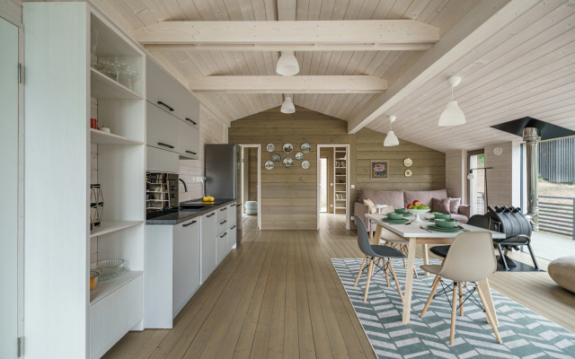 Частный дом пространства три тома у Финского залива