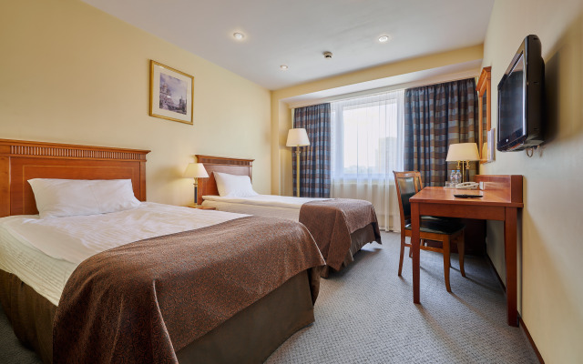 Marins Park Hotel Moskva Prazhskaya Hotel