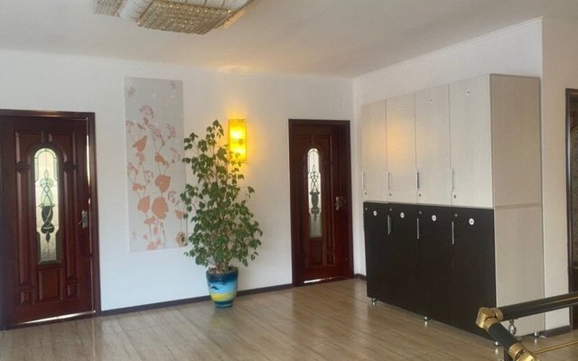 Room Koktobe Hostel