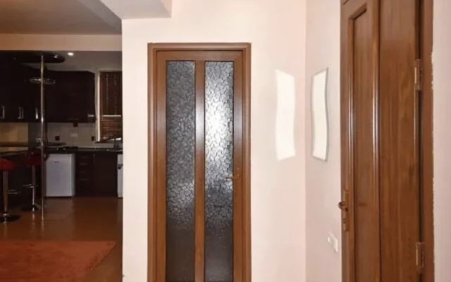Апартаменты Koghbatsi Street