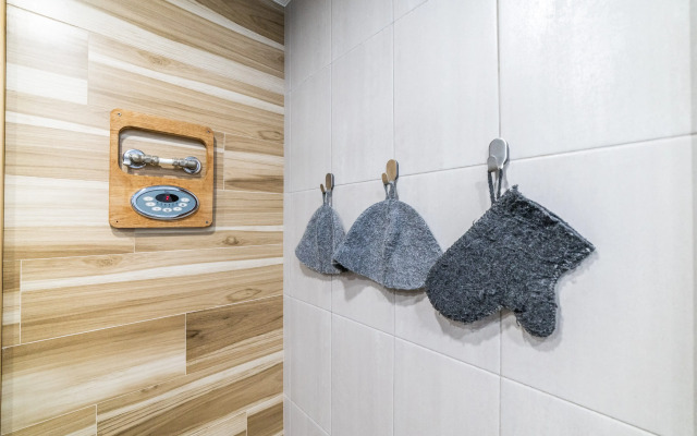 Гостевой комплекс с баней Вверх