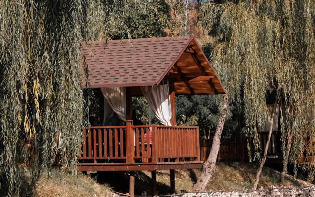 Курортный отель Poiana Bradului Complex Hotelier & Restaurant