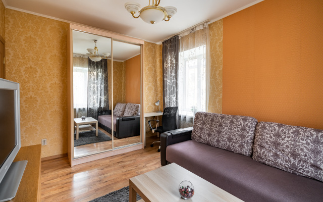 Квартира двухкомнатная у Казанского Собора «Гости Дома»