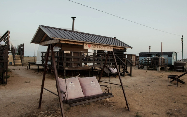 Глэмпинг-отель "Pera"