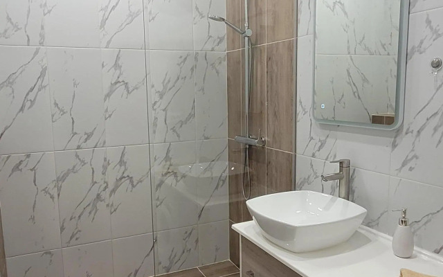 Квартира Уютная Студия в Зеленом Уголке Города