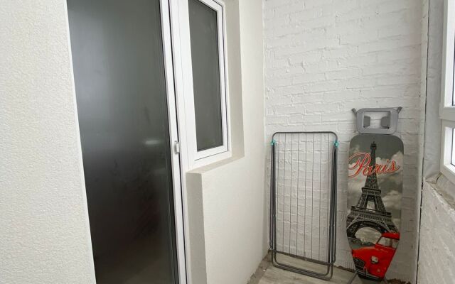 V Novellakh Flat