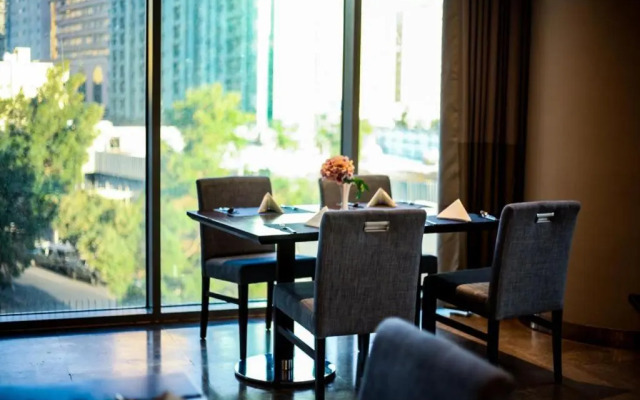 Отель Makkah Al Aziziah Suites