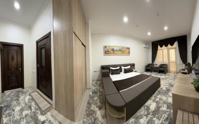 Sharq Yulduzi Hotel